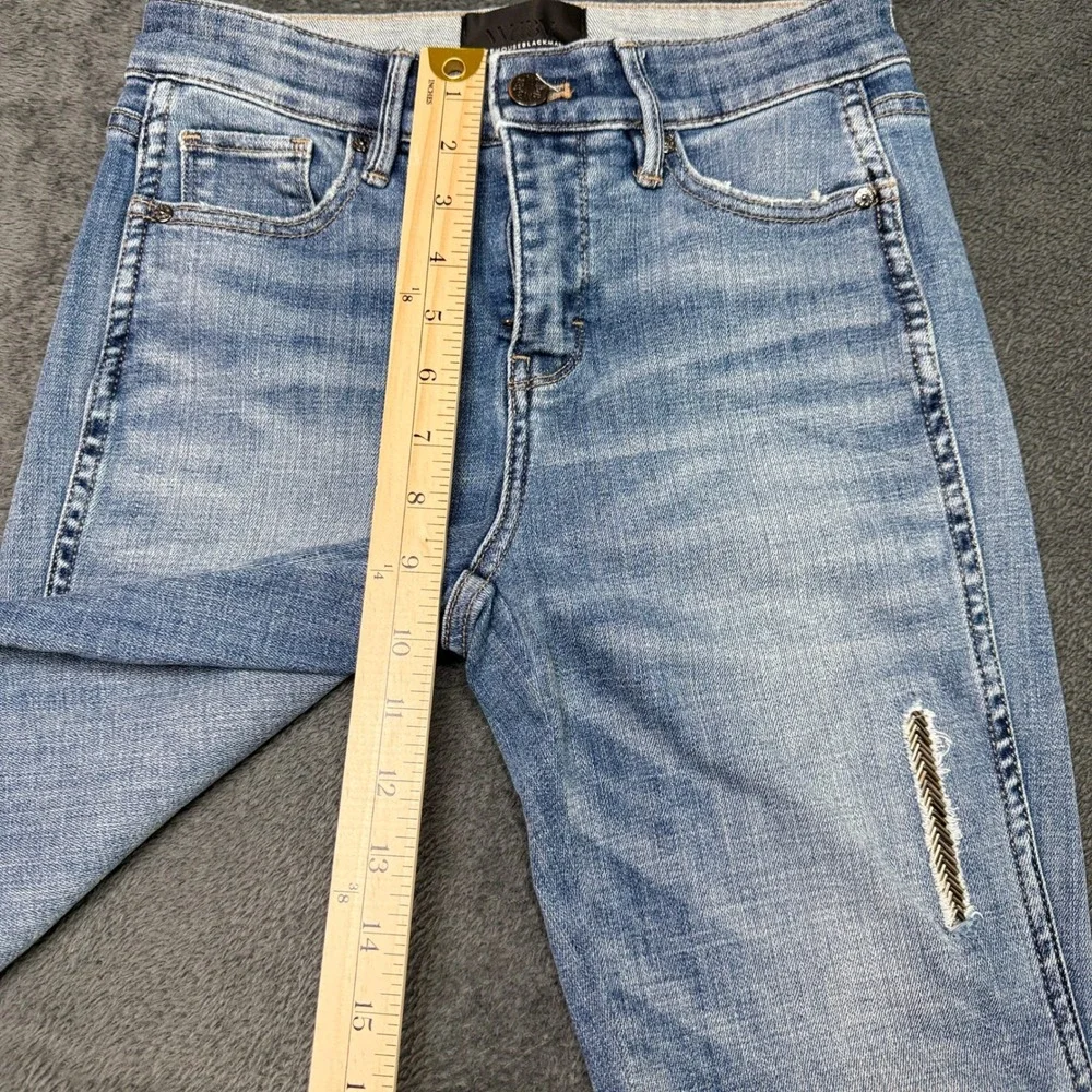 White House Black Market Petite High Rise Size 0P Straight Leg Ripped WomenJeans
